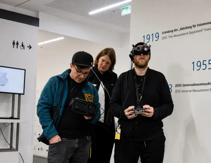 Fabian am Controller bei einer Event-Produktion